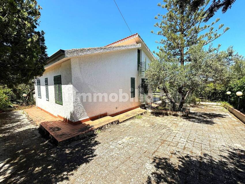 Villa in Partinico - Image 2